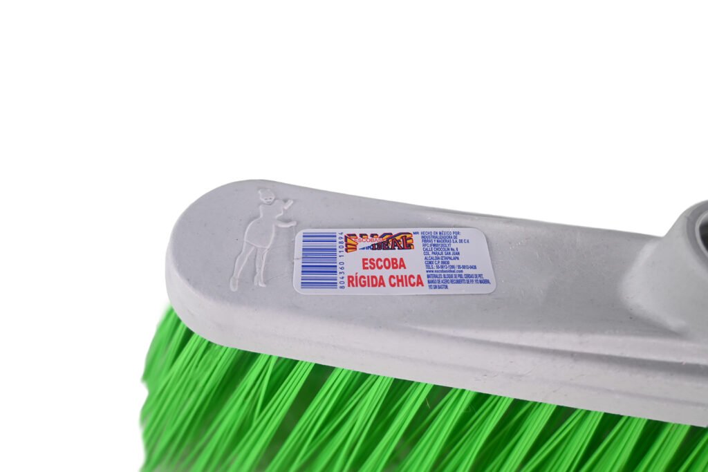 Escoba rigida chica